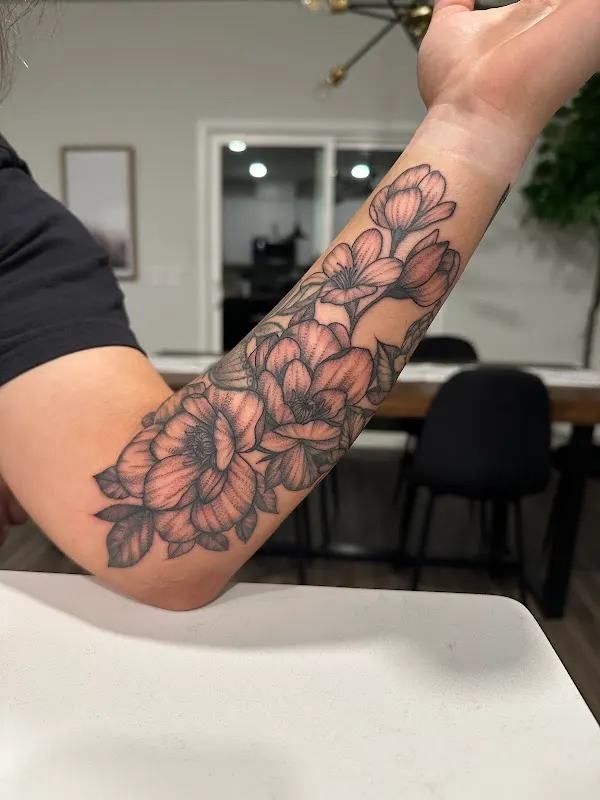 Broken Lantern Tattoo — Tattoo shop in Charleston
